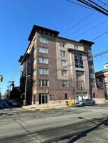Building Photo - 4401 Park Ave