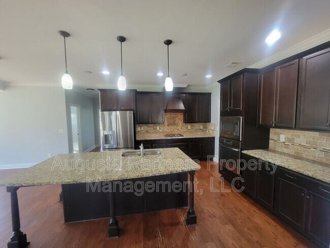 Building Photo - 135 Langfuhr Way