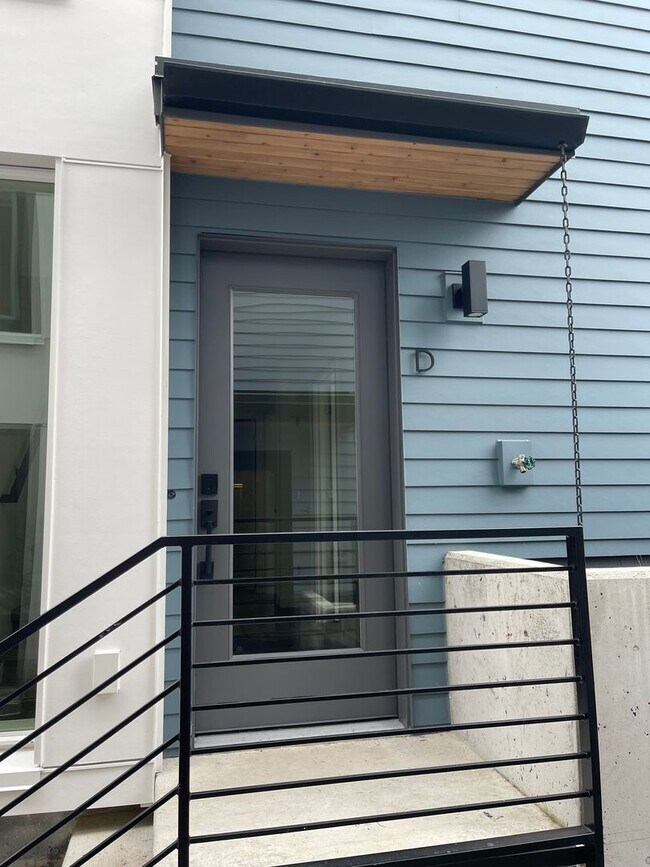 Building Photo - Brand New 3bd Townhome!