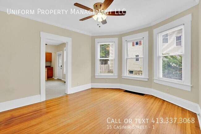 Building Photo - 15 Casimir St