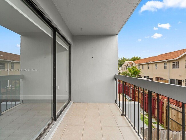 Building Photo - 13870 SW 62nd St