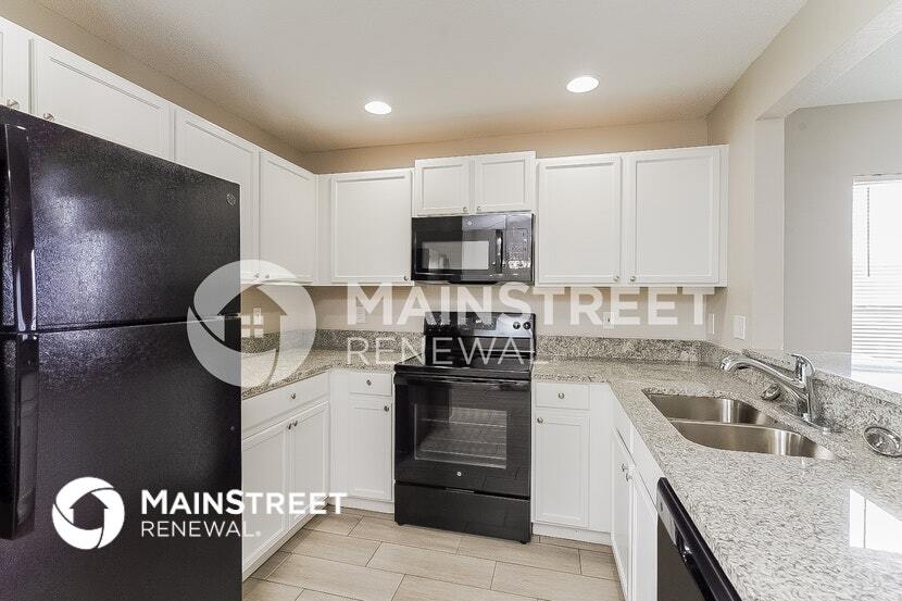 Building Photo - 730 Sierra Cir