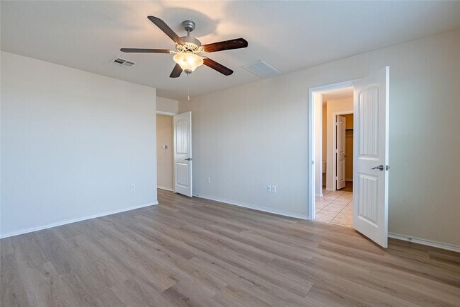 Building Photo - 3701 Black Granite Dr