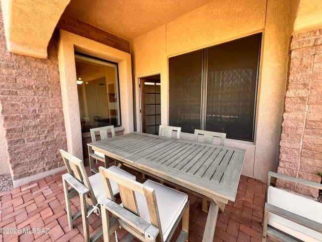 Building Photo - 7300 East Calle Alba Serena