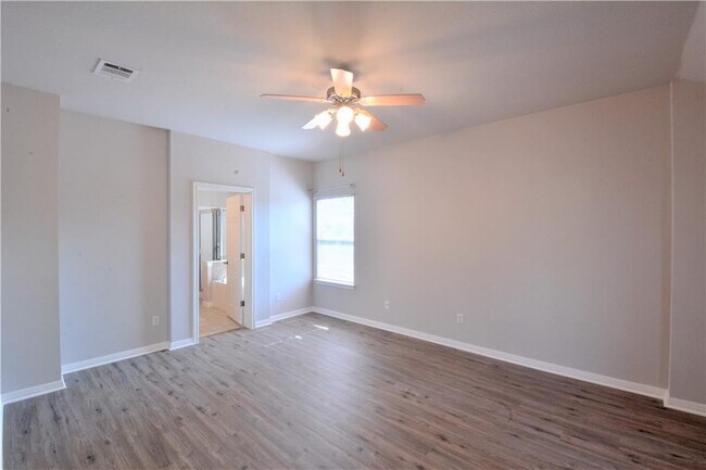 Building Photo - 8000 Tonkinese Dr