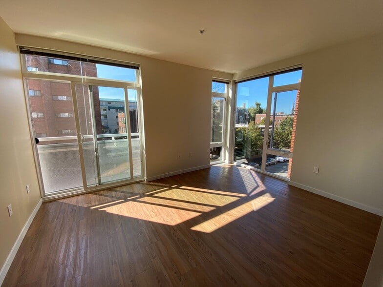 Interior Photo - The Local 418