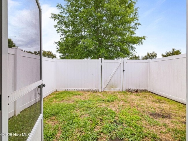 Building Photo - 229 Glen Cannon Drive
