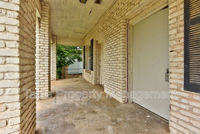 Building Photo - 1315 Northwest 7th Street