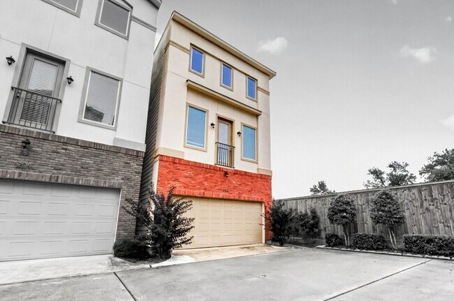 Building Photo - 1202 Cedarpost Tree Springs Pl