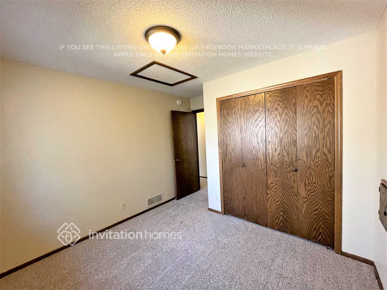 Building Photo - 1609 Lakewood Dr N