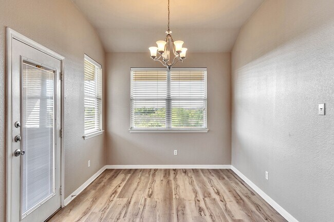 Building Photo - 1260 Arbor Knot Dr