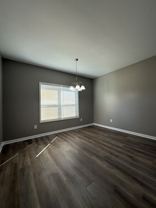 Building Photo - 174 Charlotte Cir