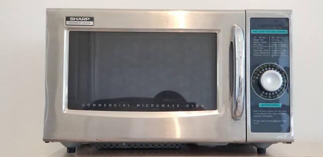 Sharp commercial microwave oven - 137 E 755 S