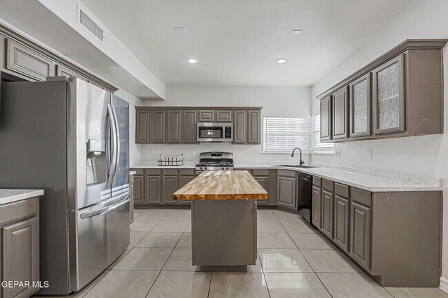 Building Photo - 485 Jeweled Mesa Ct