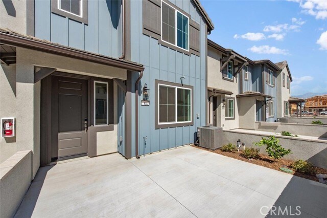 Building Photo - 4253 E Sage Paseo