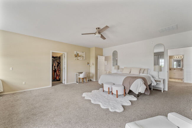 Building Photo - 4949 Rau Ln