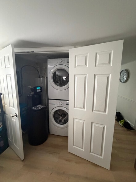 Building Photo - 230 Corsica Neck Rd