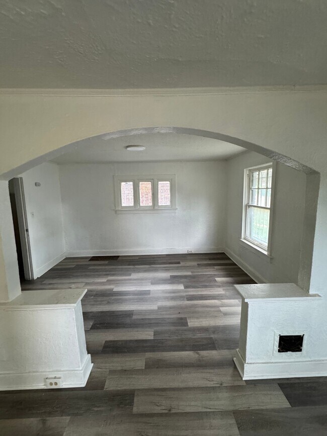 Building Photo - 2140 69th St