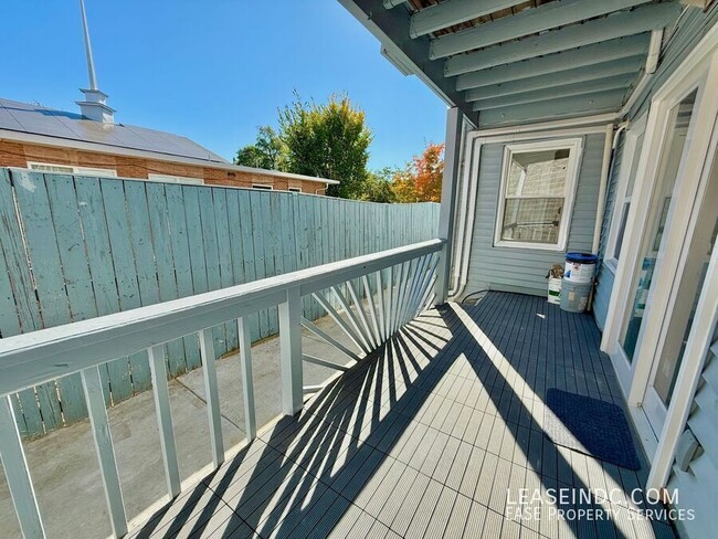 Building Photo - 513 N Street NW-
