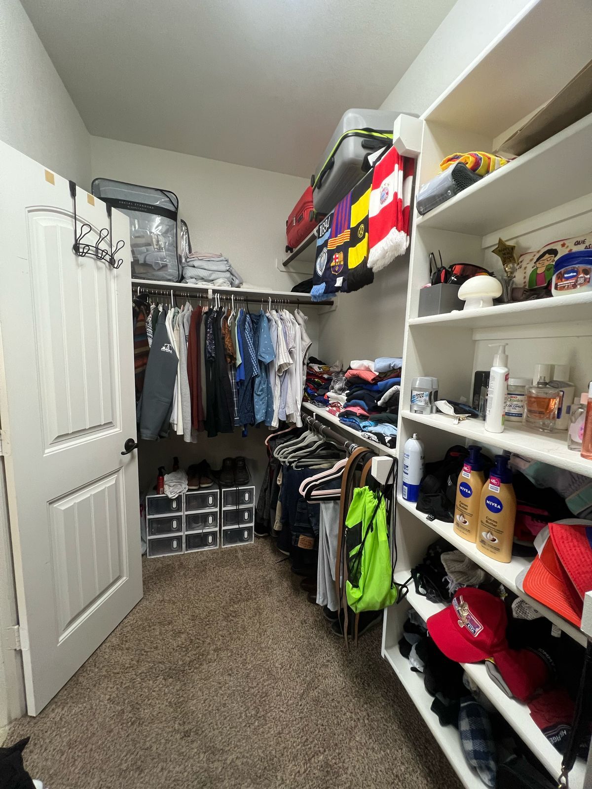 Building Photo - 803 Founders Rd