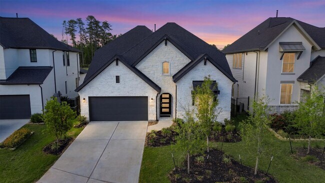 Building Photo - 8022 Hingham Ln
