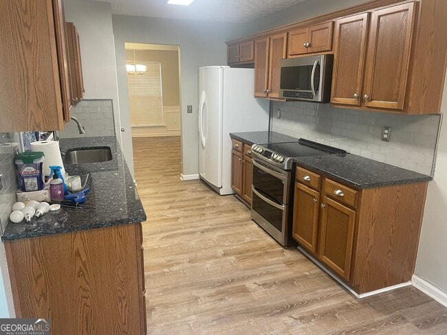 Building Photo - 1507 Cardinal Ln