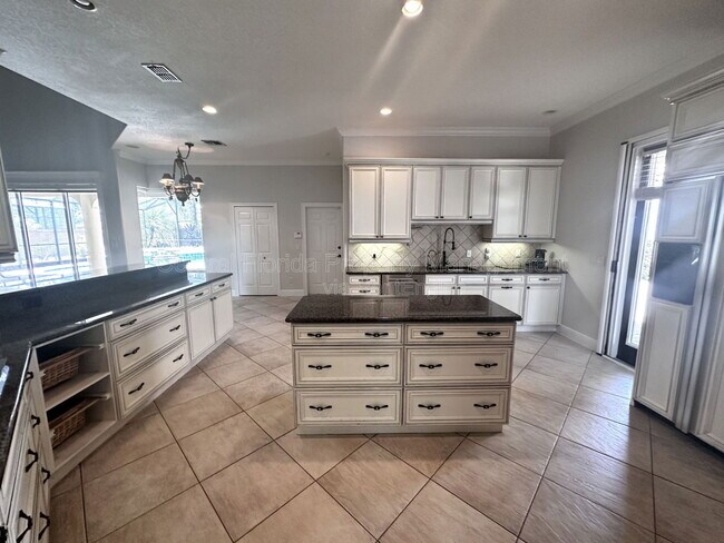 Building Photo - 5027 Keeneland Cir