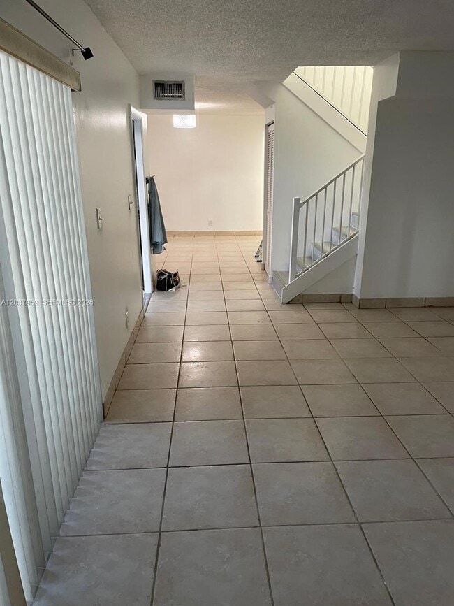 Building Photo - 2060 SW 90th Ave