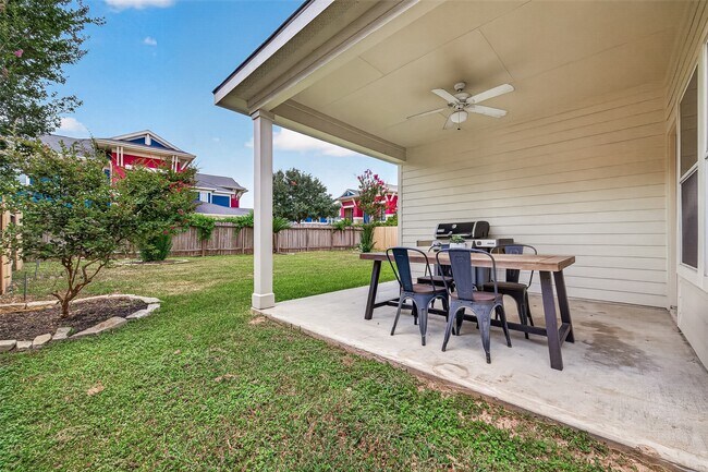 Building Photo - 430 Dockside Terrace