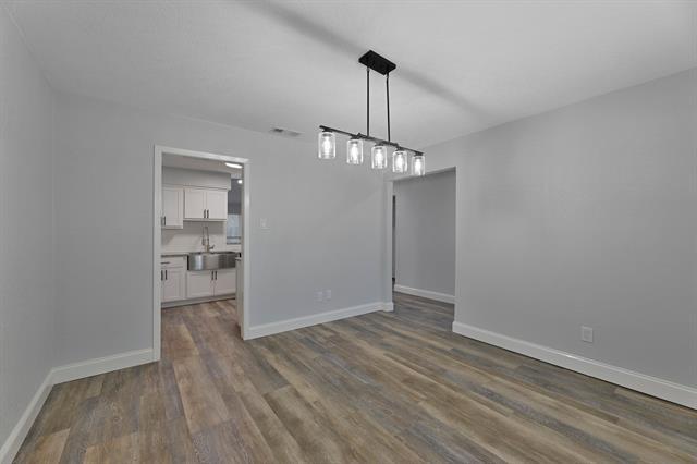 Building Photo - 8914 Doliver Dr