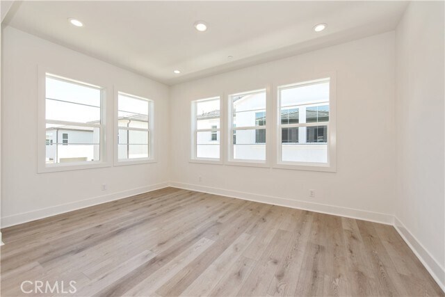 Building Photo - 160 Orange Grv