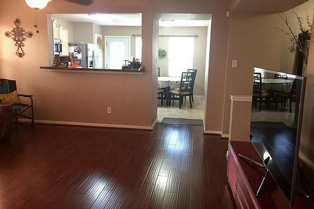 Building Photo - 21235 Bending Green Way