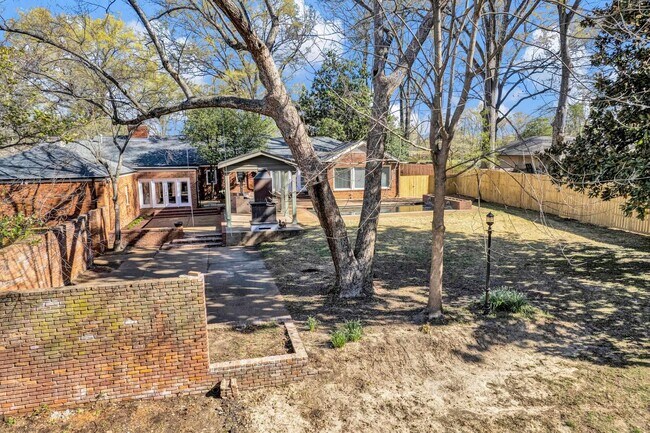 Building Photo - 4679 Walnut Grove Rd