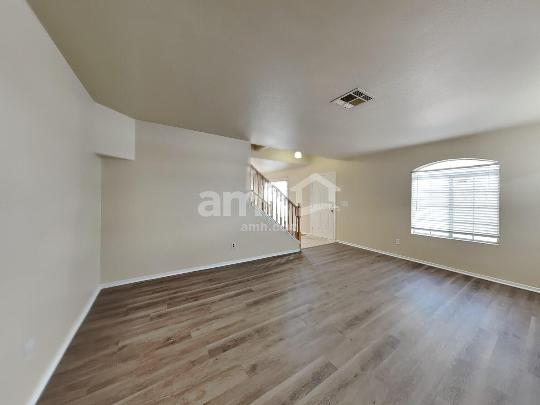 Building Photo - 8225 Diamond Star Ct