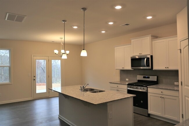 Building Photo - 257 Yaupon Trail