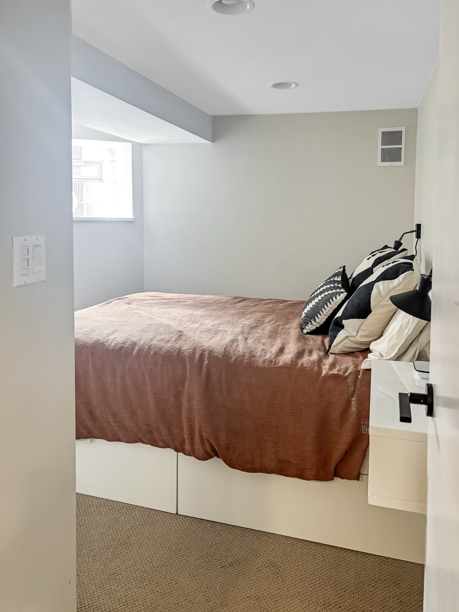 Bedroom 3 - 4532 N Albany Ave