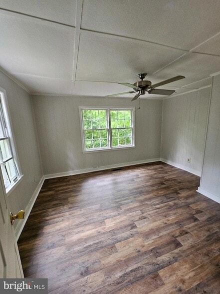 Building Photo - 11775 Stanbaugh Ln