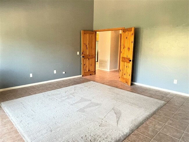 Building Photo - Views Galore from this Harbison Canyon Home!