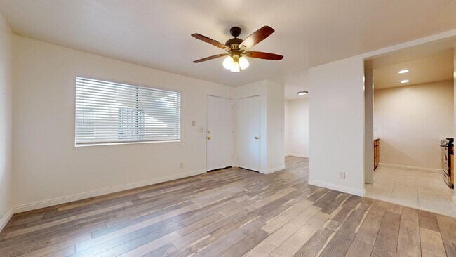 Building Photo - 316 Cherry Ave