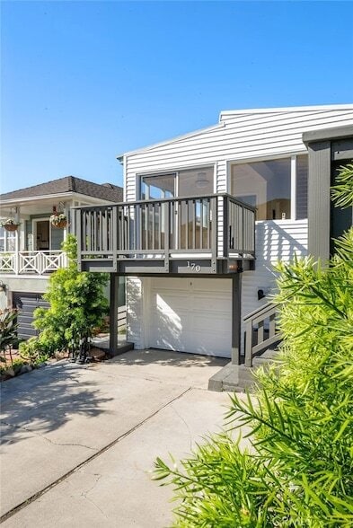 Building Photo - 170 McAulay Pl