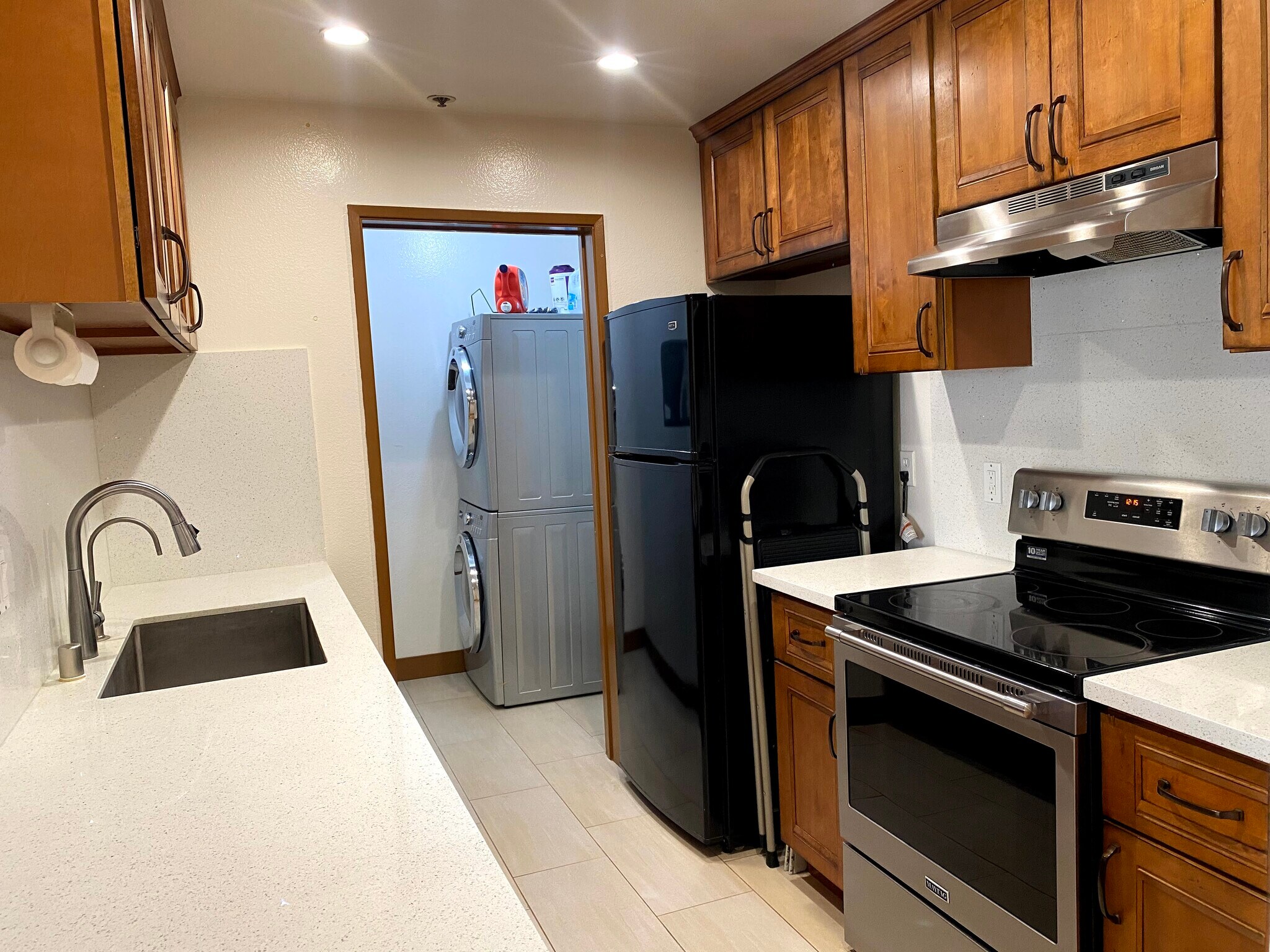 Kitchen and laundry room - 222 S Central Ave