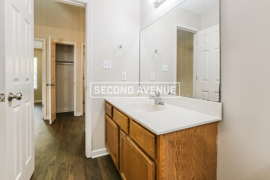 Building Photo - 1451 Pine Haskell Dr