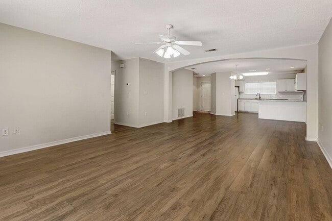 Building Photo - 613 Affirmed Ct