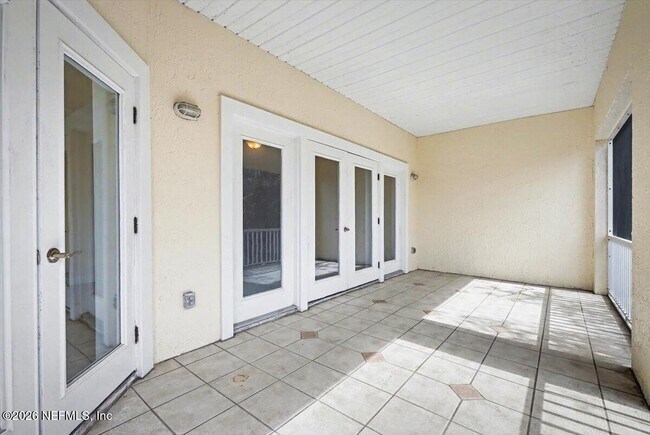 Building Photo - 100 Bermuda Bay Cir