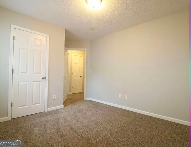 Building Photo - 25 Grier Ln