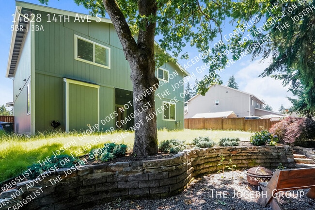 Building Photo - 14828 14th Ave S