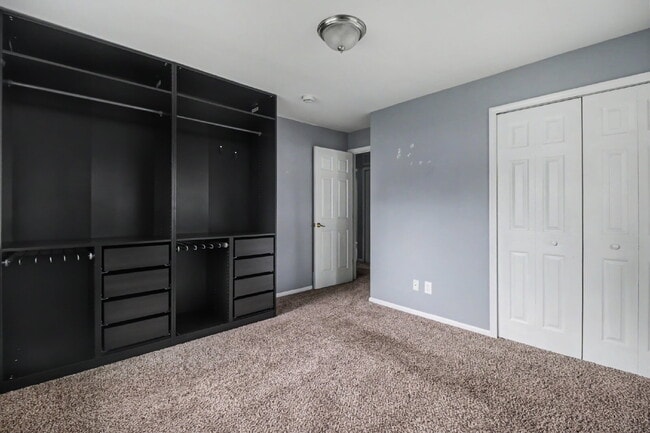 Building Photo - 15504 Leona Dr
