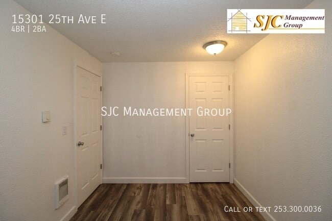 Building Photo - 15301 25th Ave E