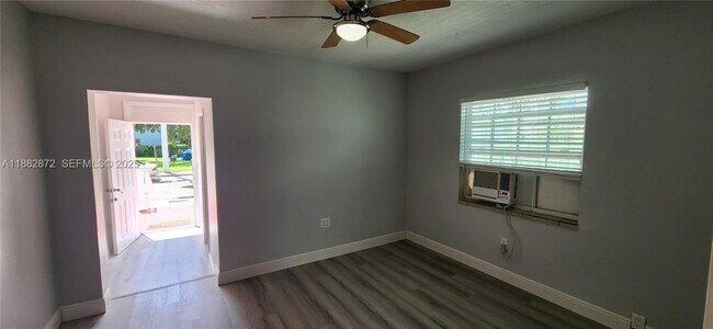 Building Photo - 405 NW 64th St