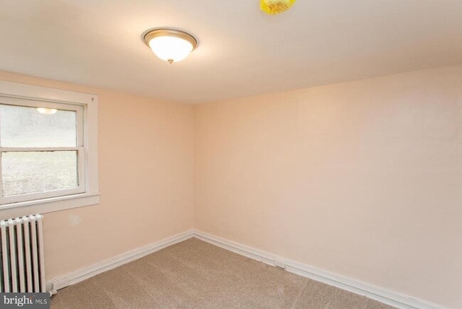 Building Photo - 120 Tabor Rd